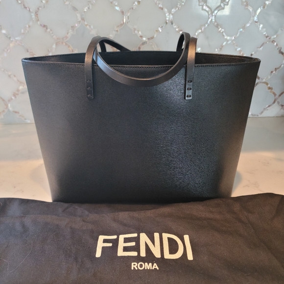 FENDI Logo multicolor Shearling bag - Picture 4 of 12
